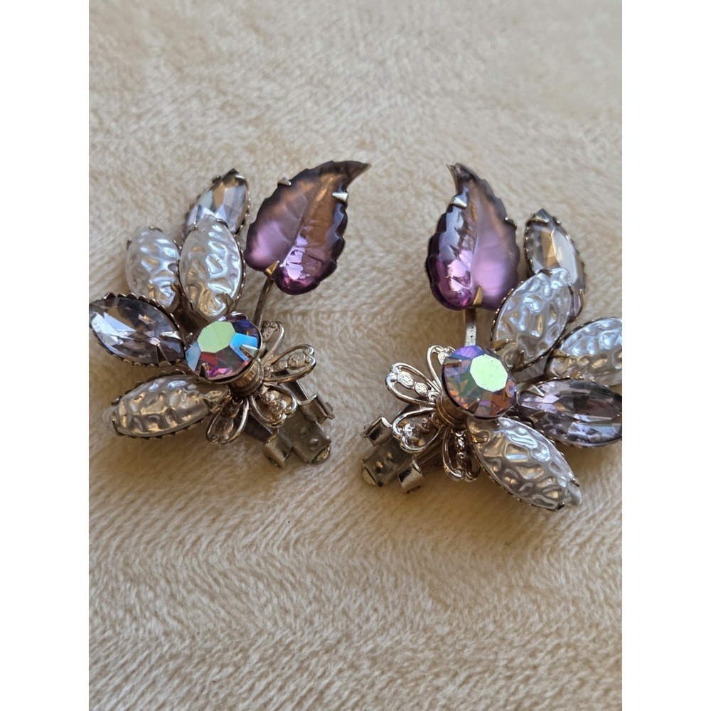 Stunning Clip On Earrings Vintage Pat.Pend Spraling Shiny Purple - Picture 3 of 7